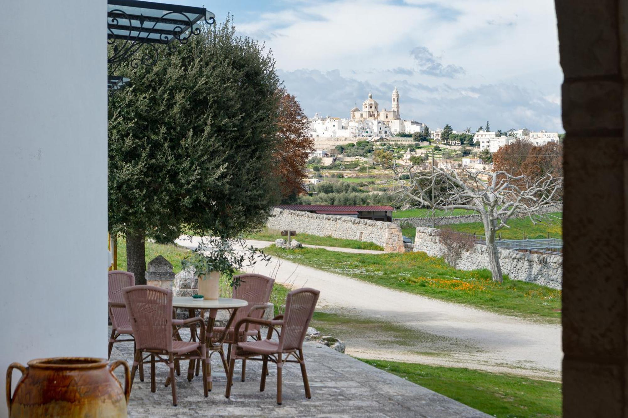 Agriturismo Masseria Aprile Locorotondo Kültér fotó